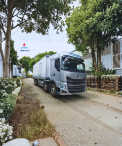 XE TẢI 5 CHÂN CHENGLONG H7 THÙNG ĐÔNG LẠNH