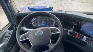 Cabin xe đầu kéo Chenglong H7 LUXK 445HP cầu dầu