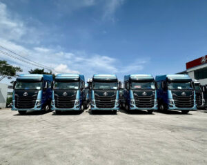 Hỗ trợ trả góp xe đầu kéo chenglong 