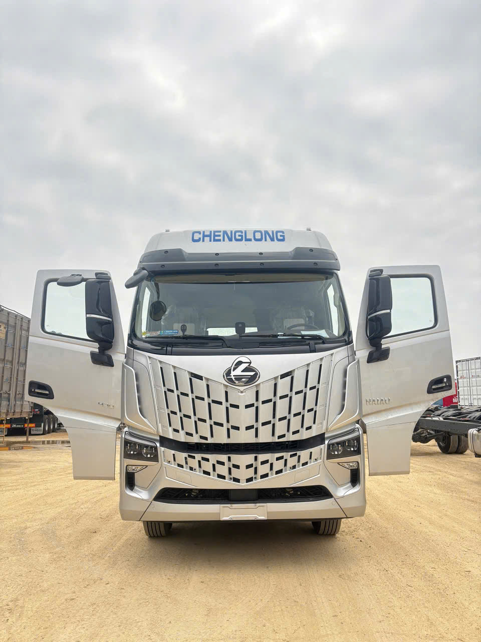 z7601155148915_ee3527a5f85bc9d970796e313e084ab1