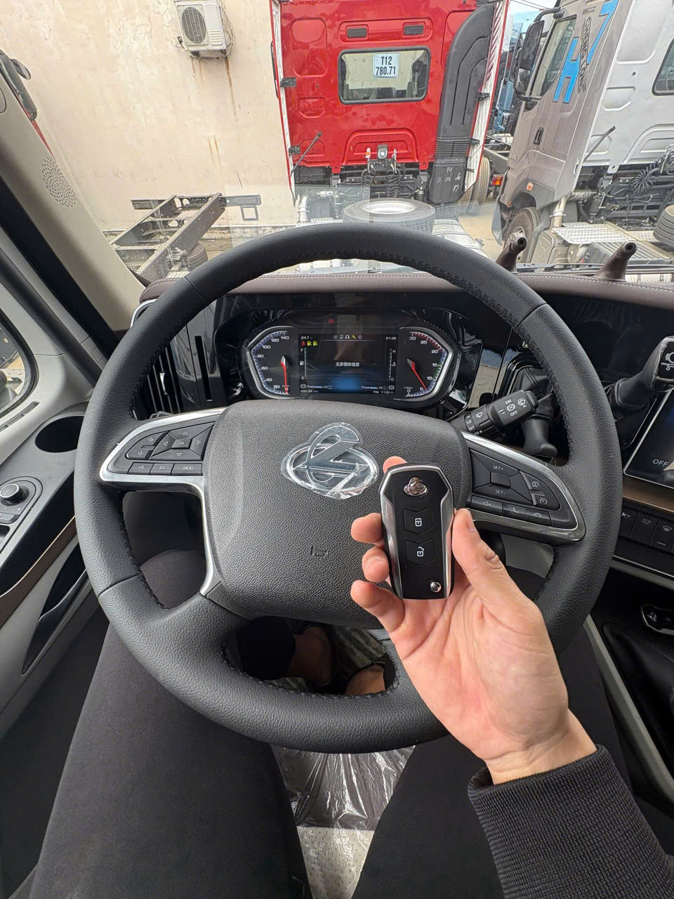 z7601155166811_6b7c4c0273f2611d1808540f01cec6fe